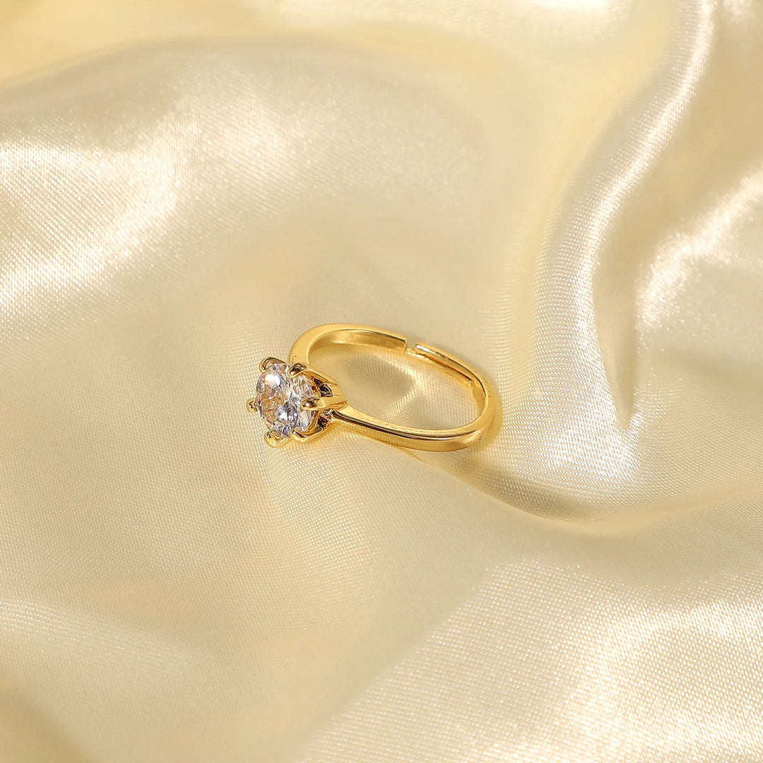Skanto | Justerbar Klassisk 6 Tann Delikat Diamantring