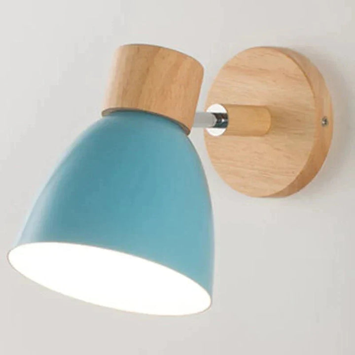 Elegant veggapplikasjon i tre - moderne og varmt design | Skanto