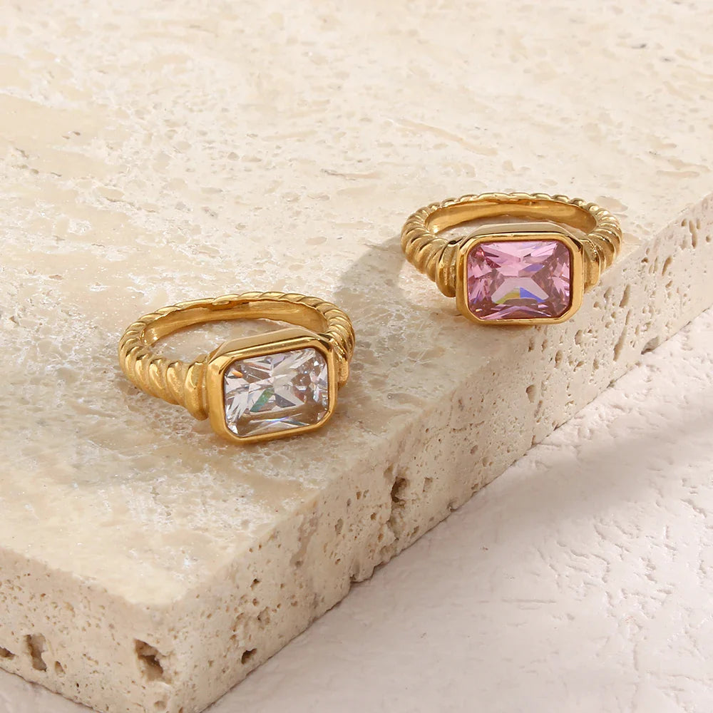 Skanto | Chunky Cross Striped Baguette Diamond Ring