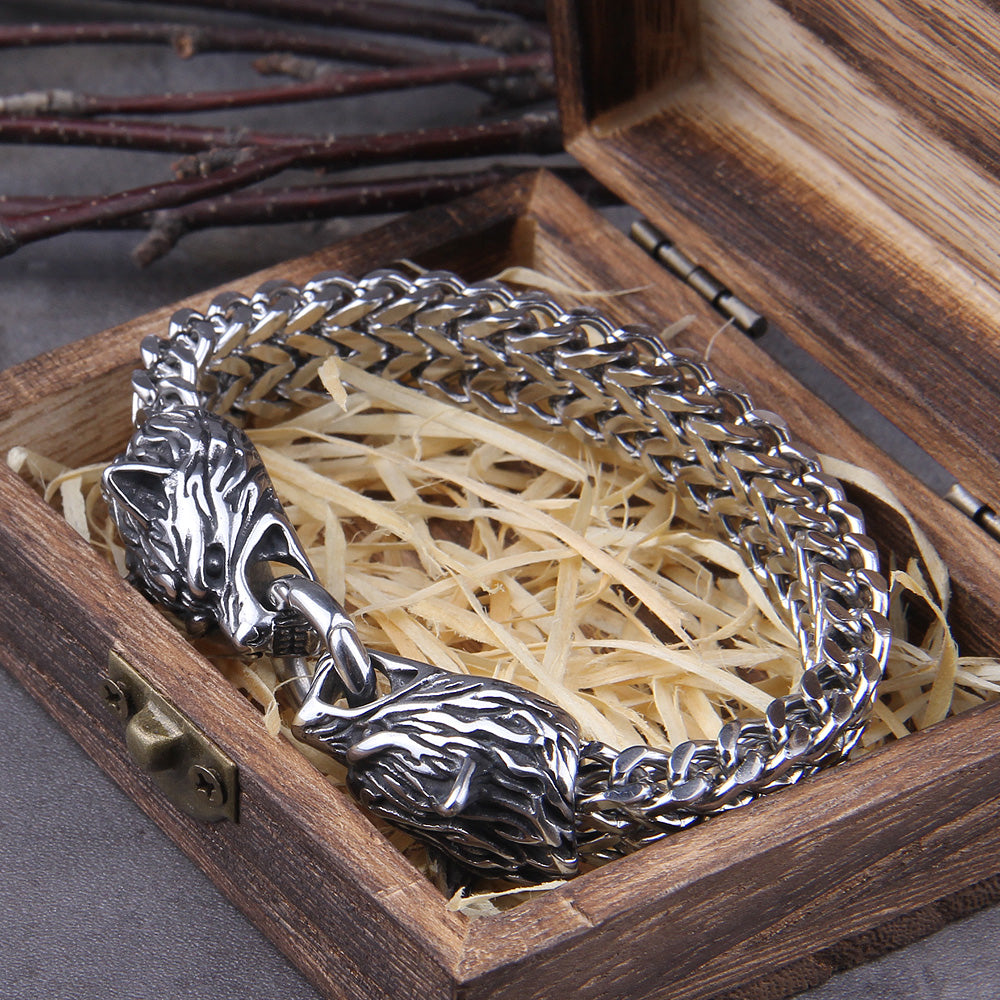Silbernes Wikingerarmband „WolfBand“ – Handgefertigt mit Fenrir-Motiv