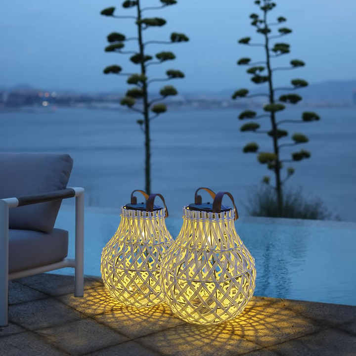 Skanto | Solr LED Rattanlampe – Stor utendørs belysning i oval design for hage og terrasse