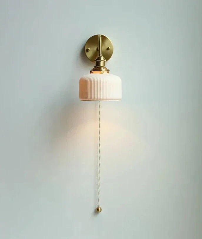 Skanto | ScandiAura – Stilfull Keramisk Vegglampe med Nordisk Design