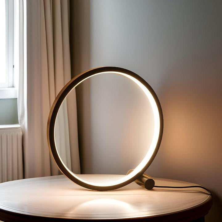 Skanto | HaloBeam - Modern Sirkulær Bordlampe