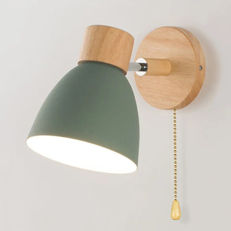Skanto | LumoNord Macaron Vegglampe | Tre & Metall | 90° Svingbart Lyskildehode | Skandinavisk Design | E27 Sokkel (uten pære)