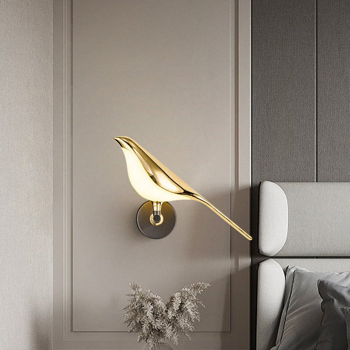 Skanto | BirdGlow – Fortryllende Vegglampe med Fugl for Mykt, Fangende Lys