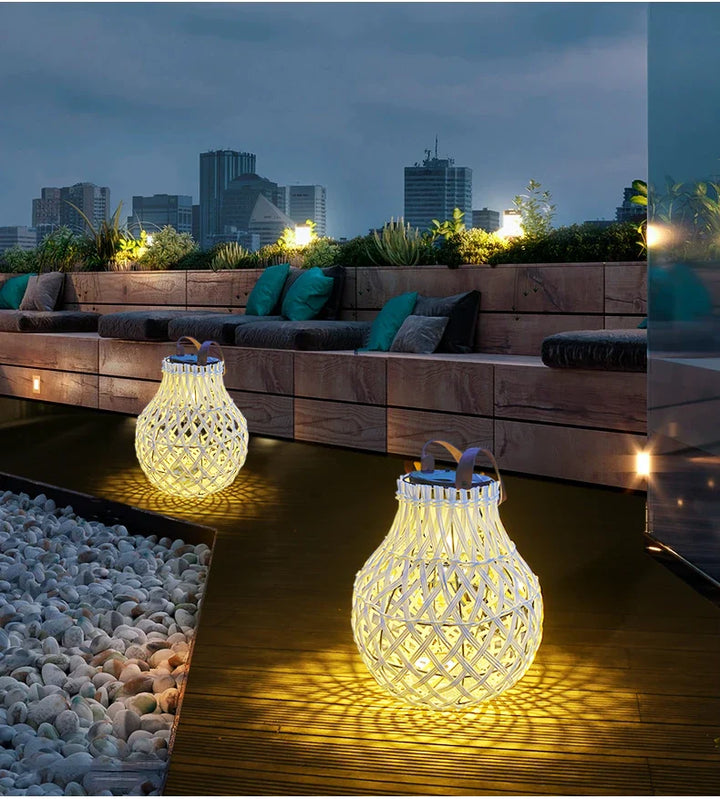 Skanto | Solr LED Rattanlampe – Stor utendørs belysning i oval design for hage og terrasse