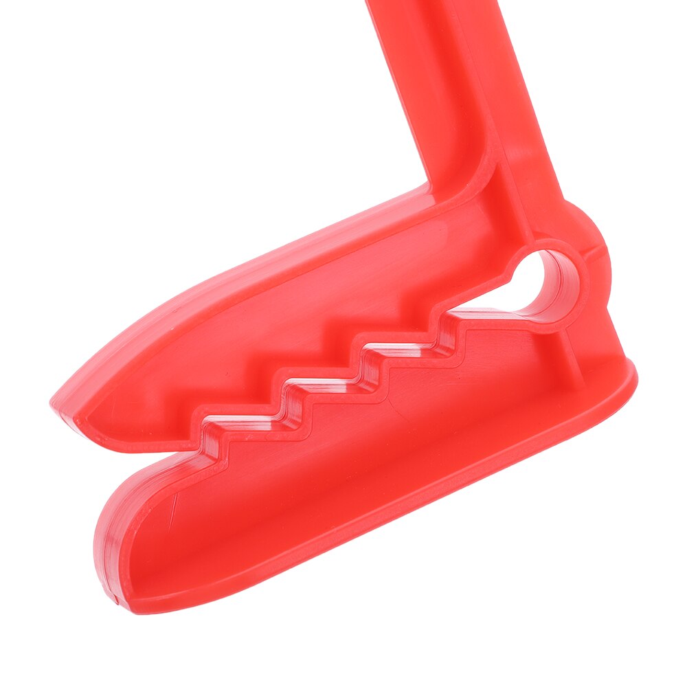 Beach Towel Holder Clips | Skanto