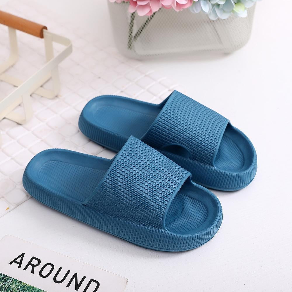Comfy Anti-Slip Slipper Slides | Skanto