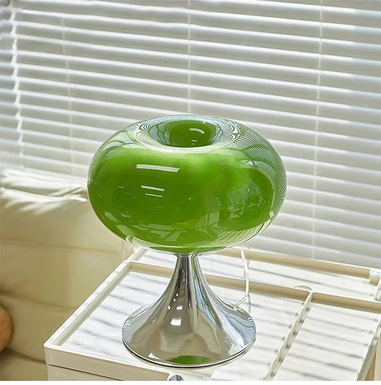 Skanto | FruitLume - Epleformet Bordlampe