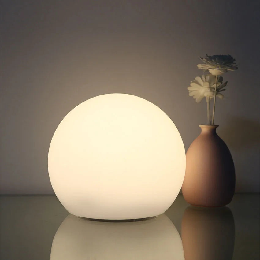 Skanto | Trådløs LED Bordlampe | 16 Fargeinnstillinger, Oppladbar & Perfekt for Hjem, Kontor, eller Avslapning