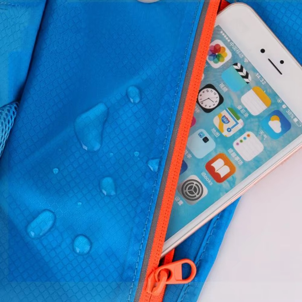 Laufgürteltasche med Trinksystem og Handytasche for Outdoor-Sportarten