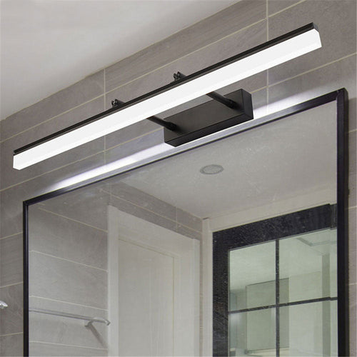 Skanto – Vanntett LED vegglampe for baderomsspeil