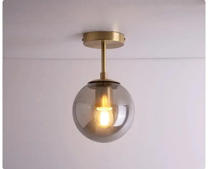 Skanto | Elegant ball taklampe med LED-pære for ditt stilige rom