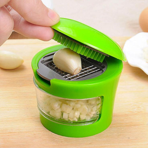 GarlicPress Pro - Kompakt Hvitløkspresse med Reservoar Skanto