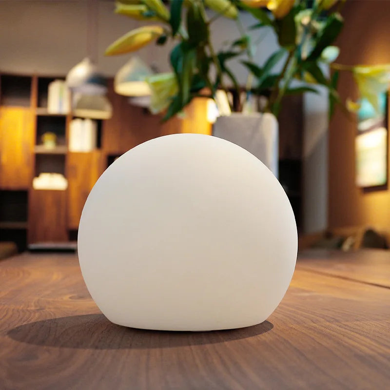 Skanto | Trådløs LED Bordlampe | 16 Fargeinnstillinger, Oppladbar & Perfekt for Hjem, Kontor, eller Avslapning