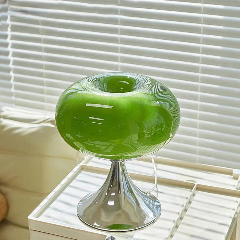 Skanto | FruitLume - Epleformet Bordlampe