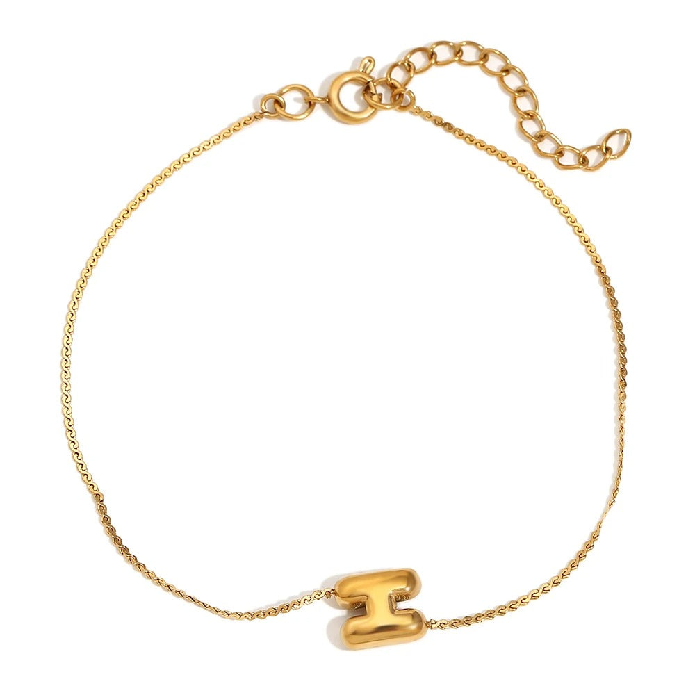 Skanto | Delikat Boblebokstav Initialarmbånd