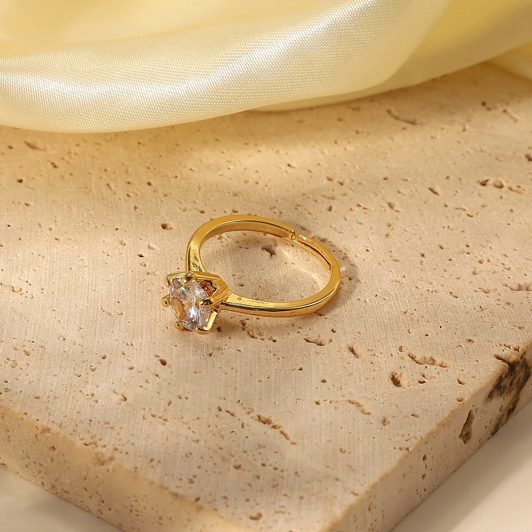 Skanto | Justerbar Klassisk 6 Tann Delikat Diamantring