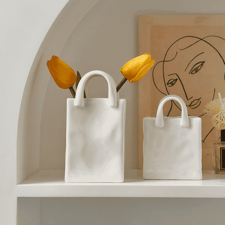 Handbag Vase | Skanto