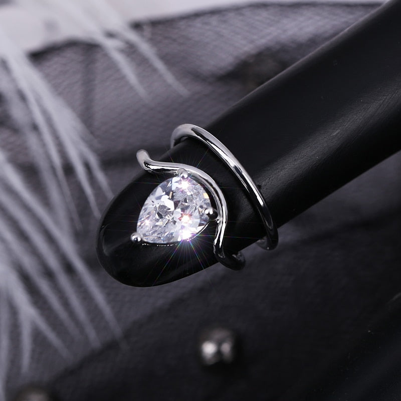 Skanto | Sleek Line Gothic Metal Tynne Negleringer