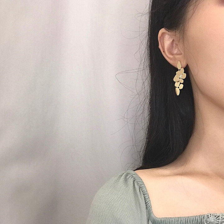 Skanto | Elegant Tidlaus Blad Retro Øredobber