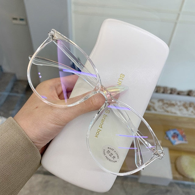 Yetti Glasses | Anti blått lys & moteriktig i ett! | Skanto