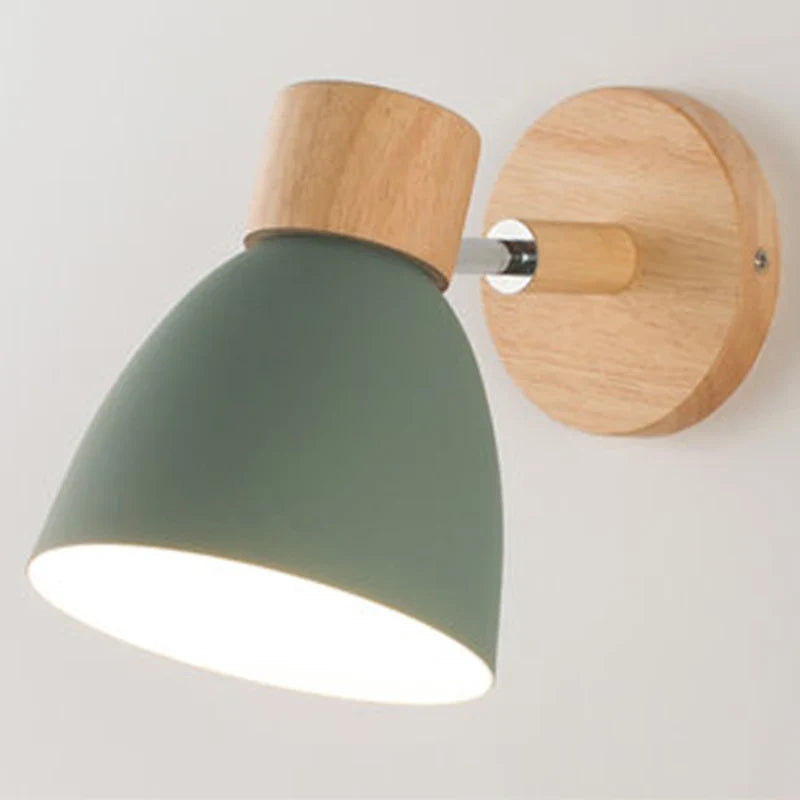 Skanto | LumoNord Macaron Vegglampe | Tre & Metall | 90° Svingbart Lyskildehode | Skandinavisk Design | E27 Sokkel (uten pære)