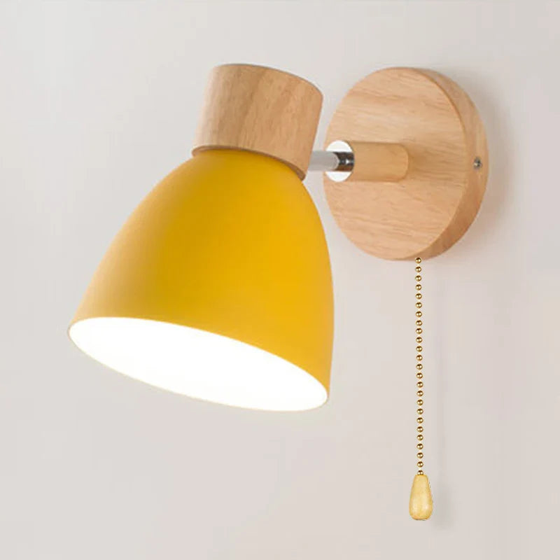 Skanto | LumoNord Macaron Vegglampe | Tre & Metall | 90° Svingbart Lyskildehode | Skandinavisk Design | E27 Sokkel (uten pære)
