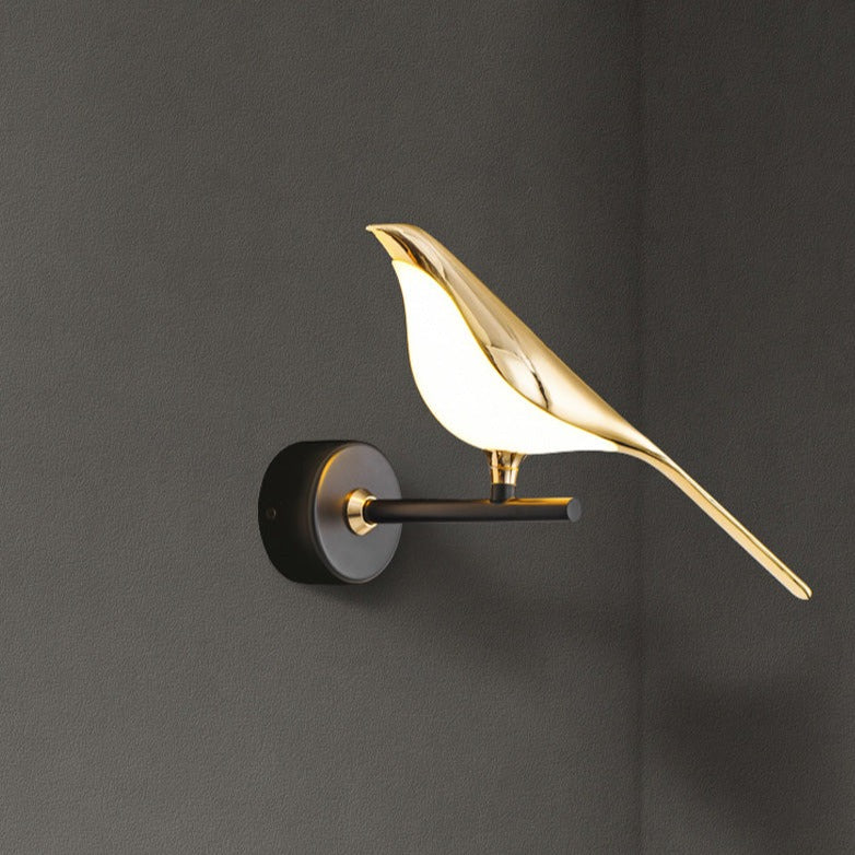 Skanto | BirdGlow – Fortryllende Vegglampe med Fugl for Mykt, Fangende Lys