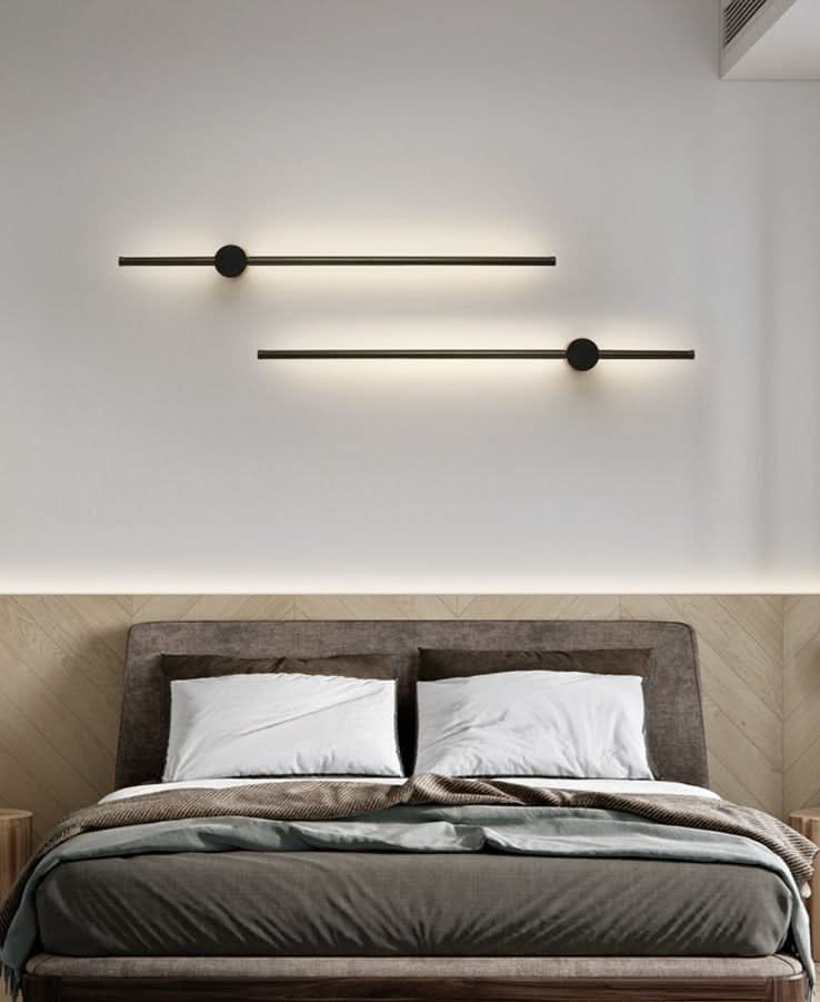Skanto | Minimalistisk Vegglampe med Stikkontakt og LED Lys