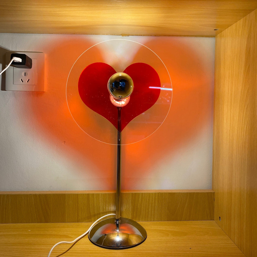 Skanto | LoveGlow – Elegant Bordlampe med Oppladbar LED