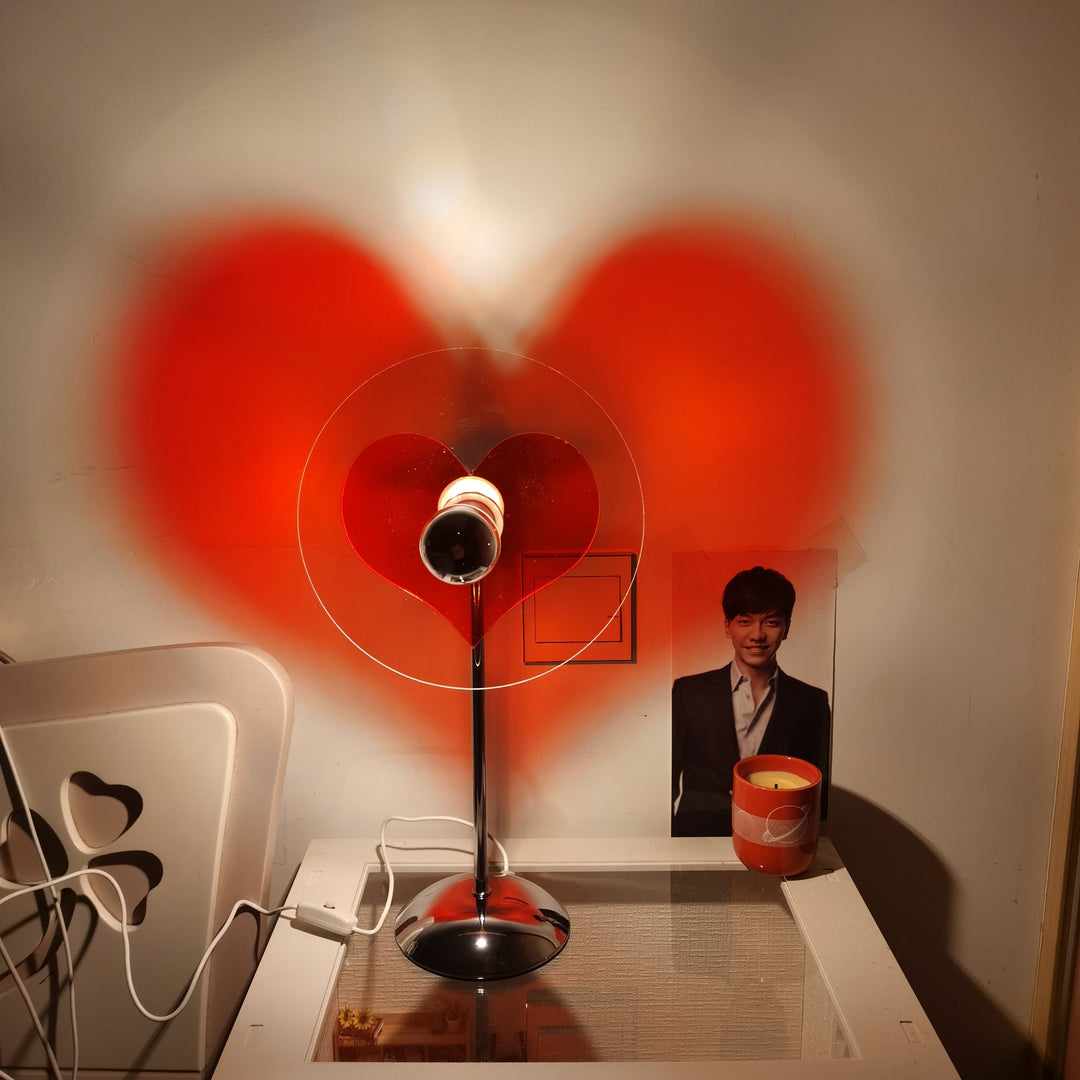 Skanto | LoveGlow – Elegant Bordlampe med Oppladbar LED