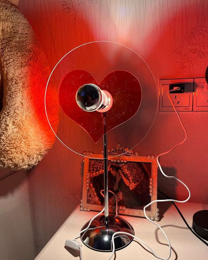 Skanto | LoveGlow – Elegant Bordlampe med Oppladbar LED