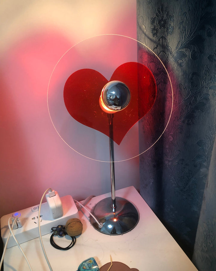 Skanto | LoveGlow – Elegant Bordlampe med Oppladbar LED