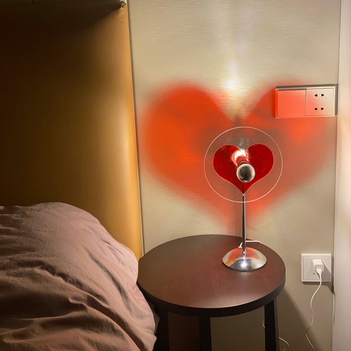 Skanto | LoveGlow – Elegant Bordlampe med Oppladbar LED