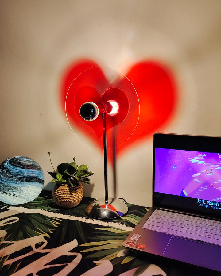 Skanto | LoveGlow – Elegant Bordlampe med Oppladbar LED