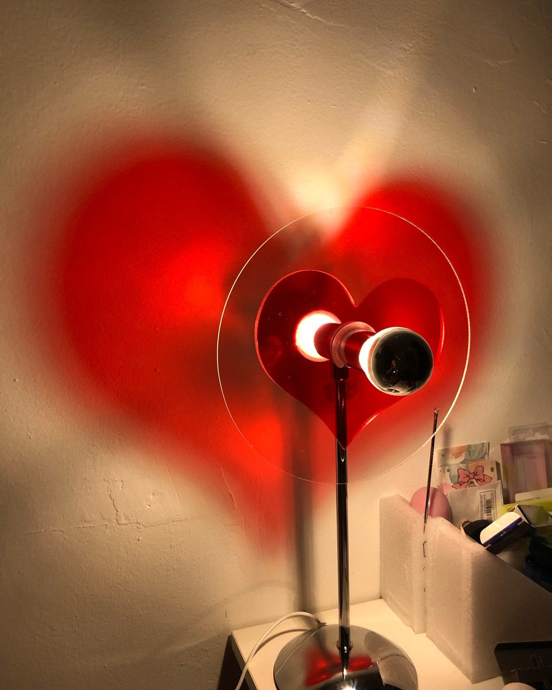 Skanto | LoveGlow – Elegant Bordlampe med Oppladbar LED