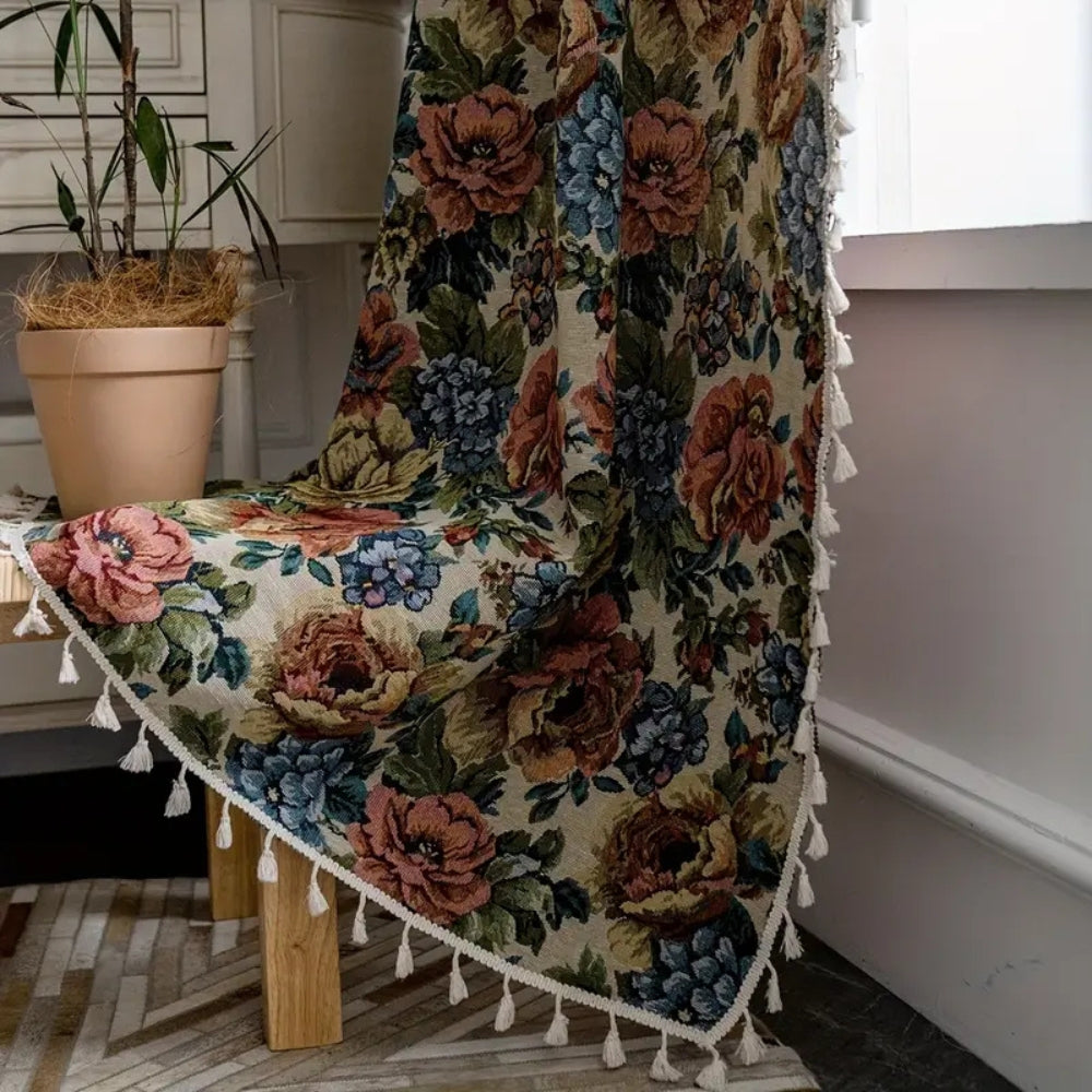 Skanto | Heritage Rose Bloom Knapper Gardin