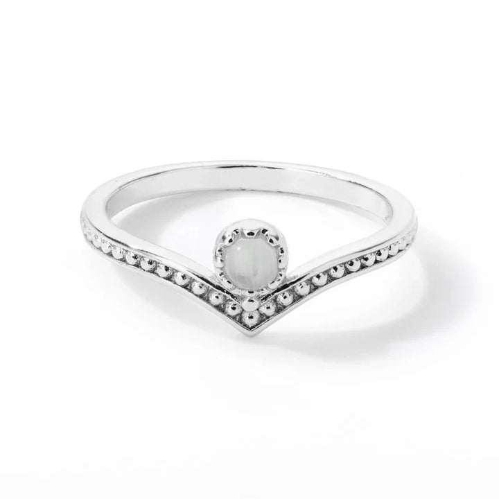 Skanto | Vintage Inspirert Opal Crown Point Ring