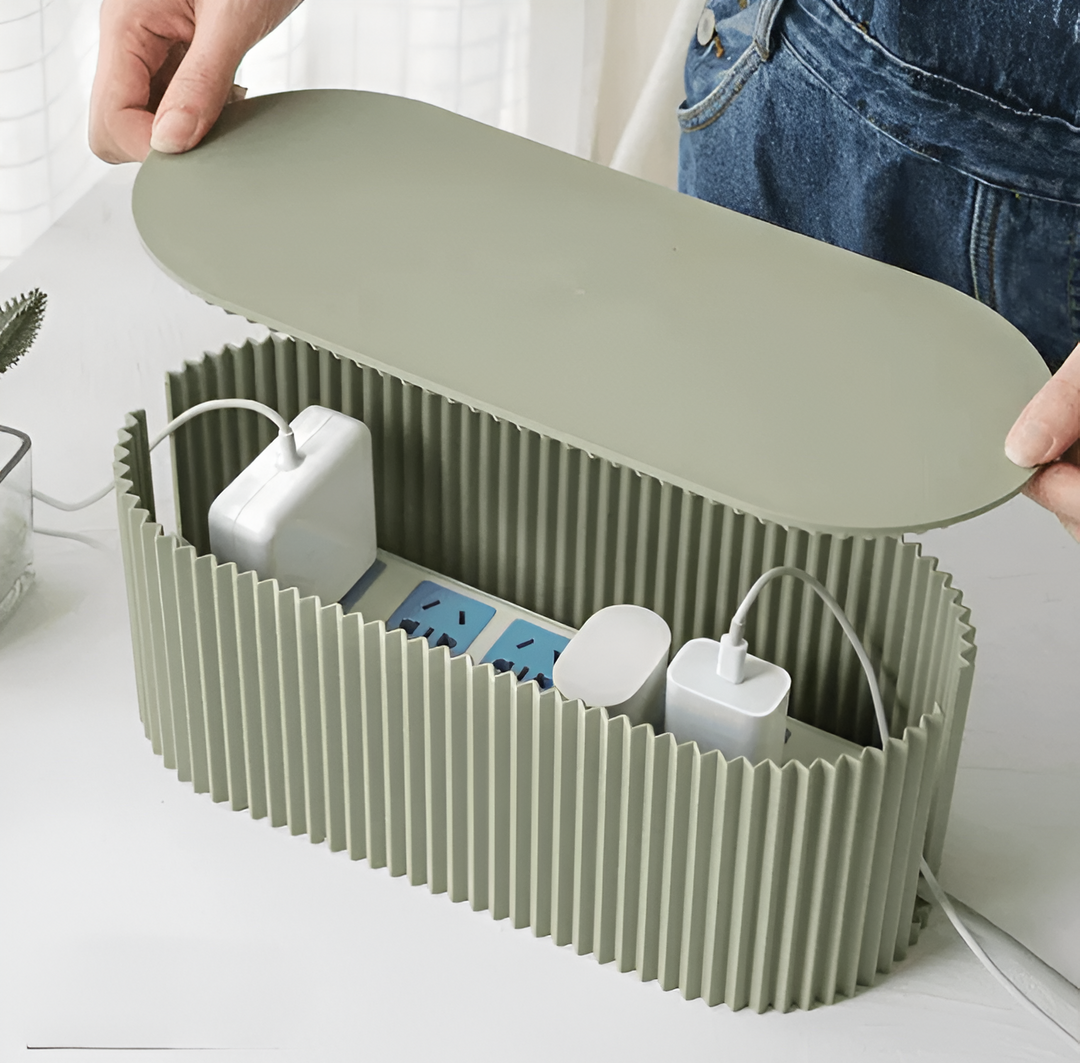 Skanto | Elegant Kabel Organizer Boks – Minimalistisk Kabeloppbevaring i Myke Makaronfarger