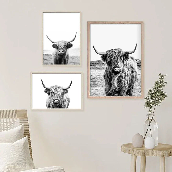 Hochlandrinder Schwarz Weiß Minimalistisk Veggkunst Fine Art Lærretstrykk Poster Bilder For Stue Spisestue Nordisk Interiør | Skanto