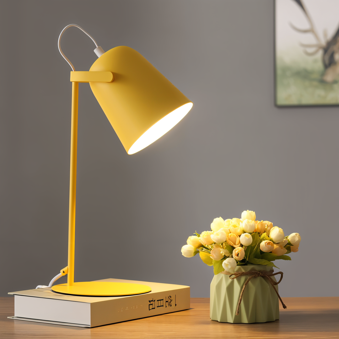 Skanto | Macaron – Justerbar nordisk bordlampe for et stilfullt kontor