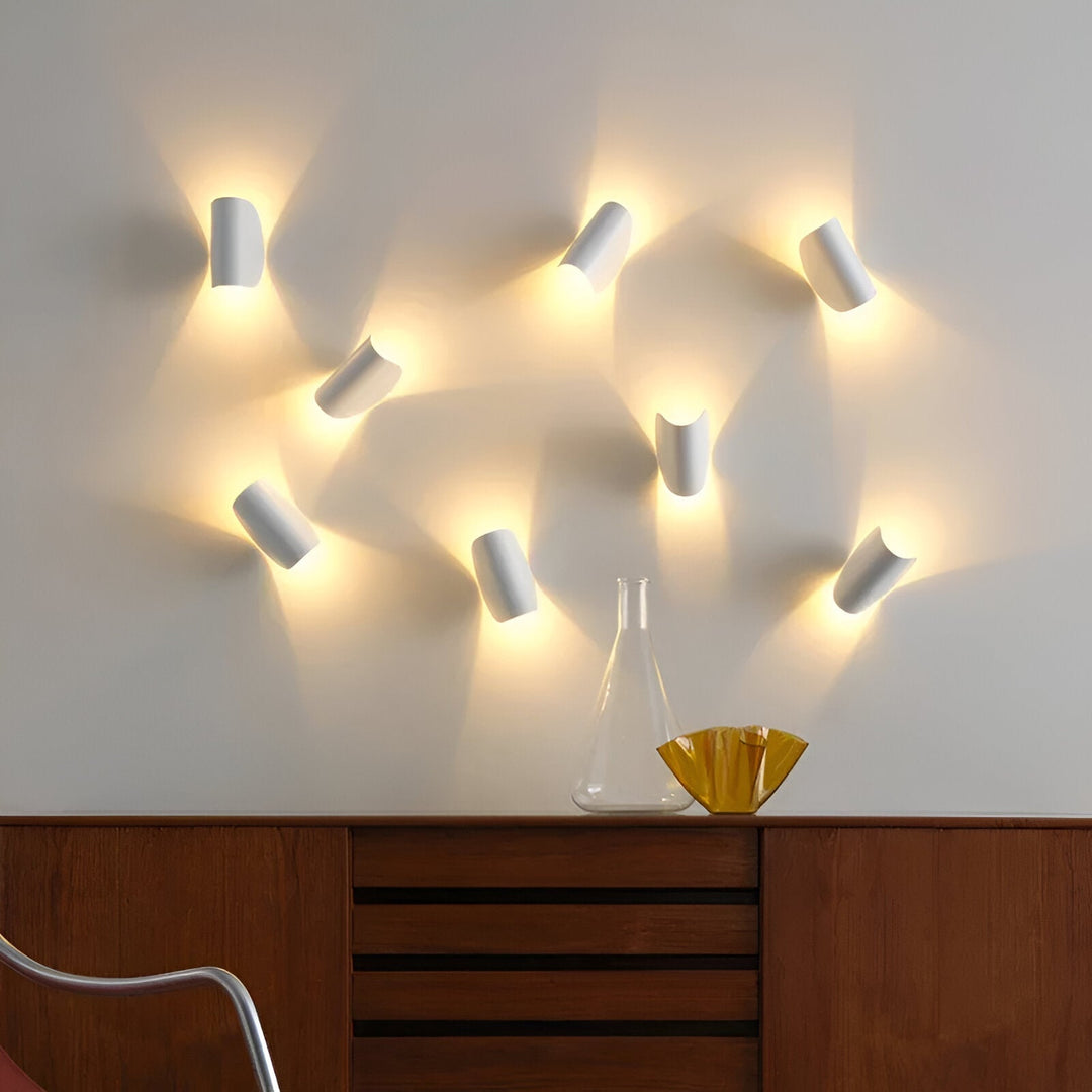 Skanto | Twist Vegglampe - Rotérbar Metall Vegglampe - Kurve Veggsconce