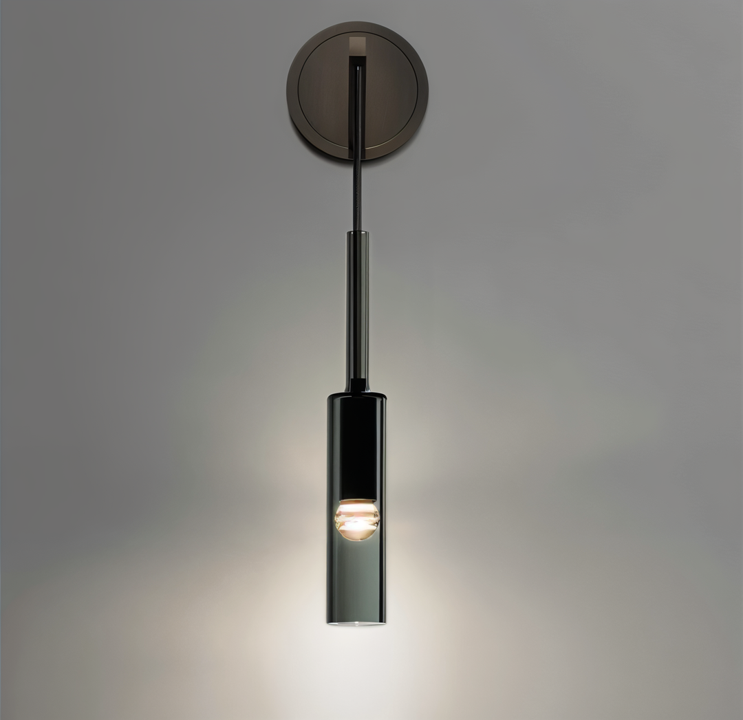 Minimalist vegglampe med røykglass – Orvane | Skanto