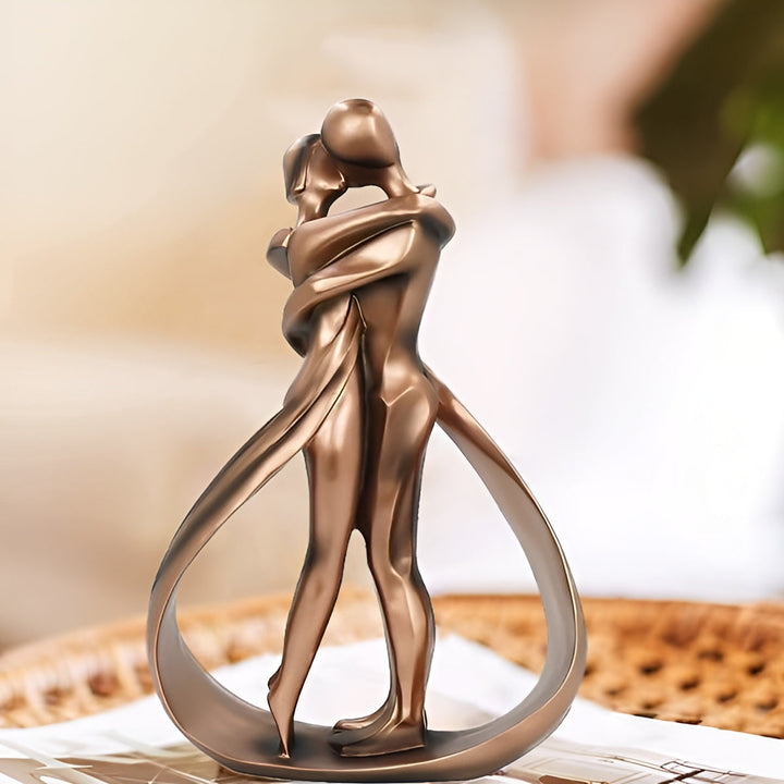 Skanto | Artistic romantic statue