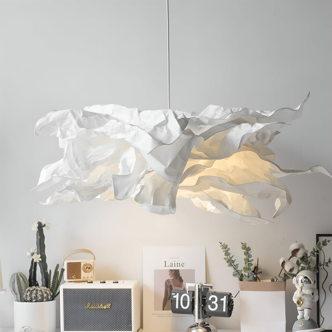ShadeGlow Justerbar Pendellampe med Skulpturert Papirskjerm Design Skanto