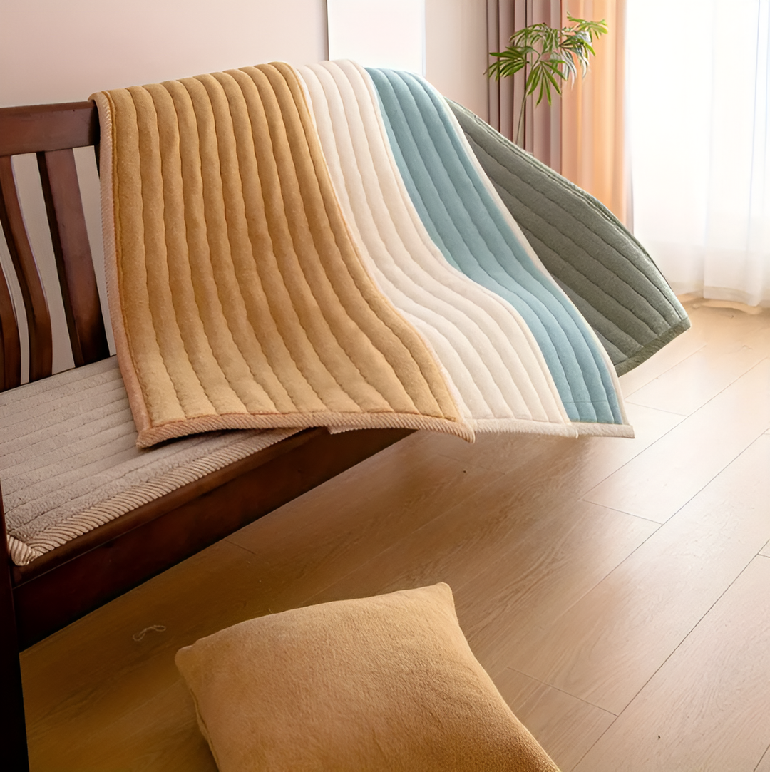 Skanto | PolyesPlush Sofa Cover – Antiskli Dyrevennlig Sofa Beskytter