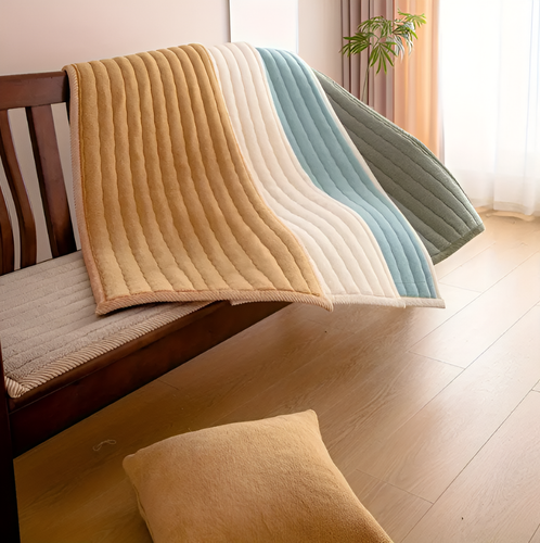 Skanto | PolyesPlush Sofa Cover – Antiskli Dyrevennlig Sofa Beskytter