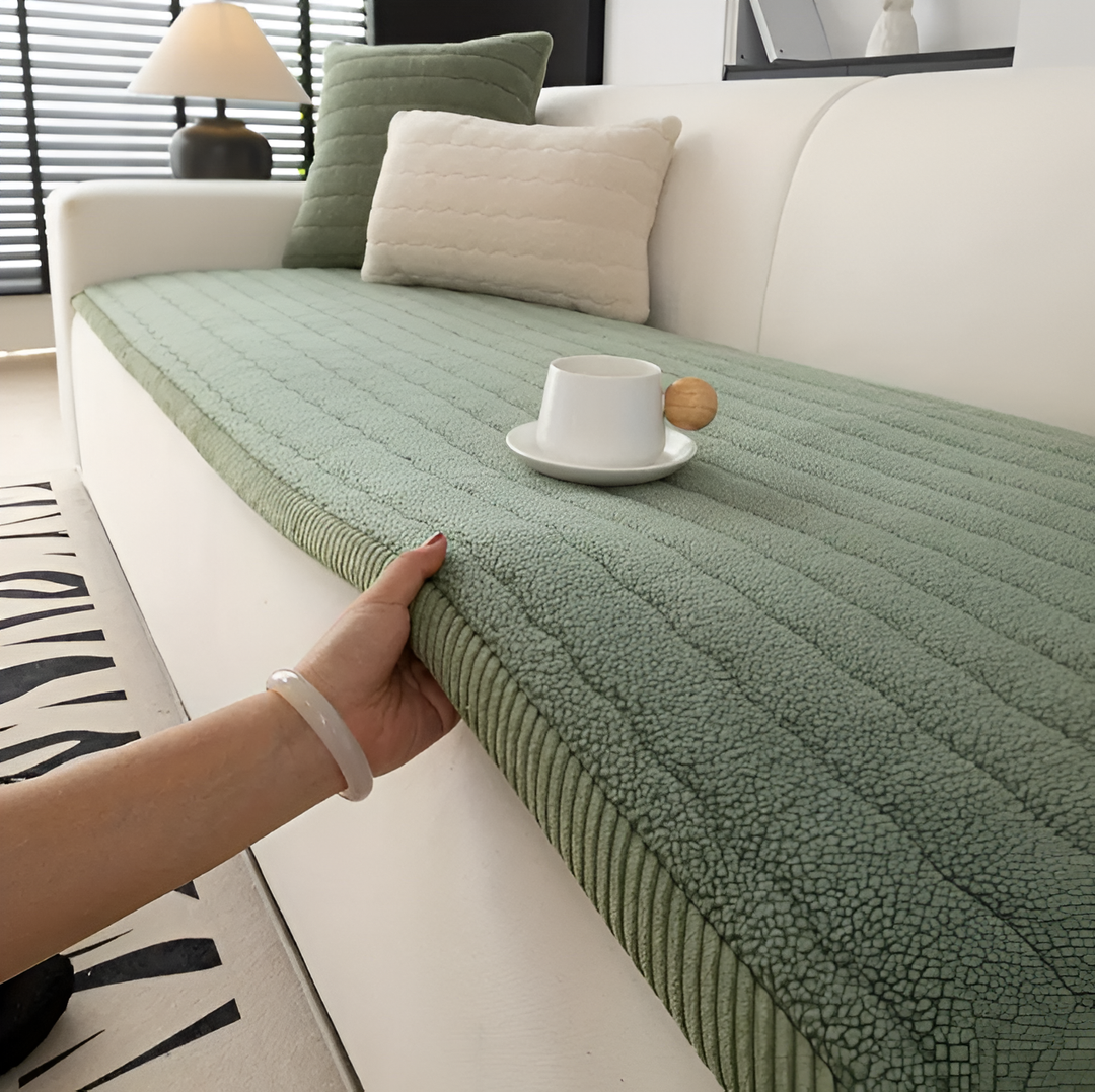 Skanto | PolyesPlush Sofa Cover – Antiskli Dyrevennlig Sofa Beskytter