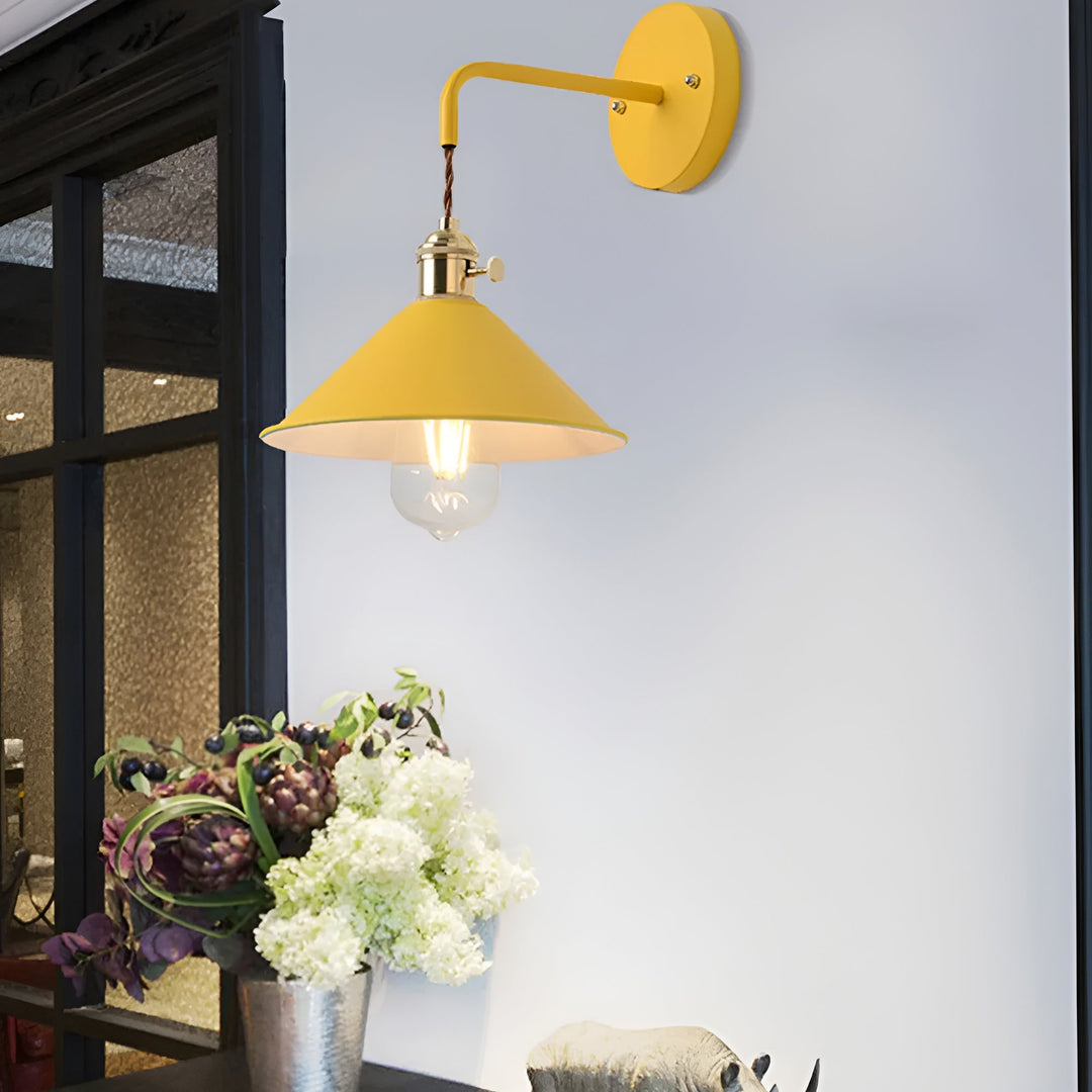 Skanto | Retro Vintage Vegglampe - Vintage-inspirert Kjegle Metall Vegglampe